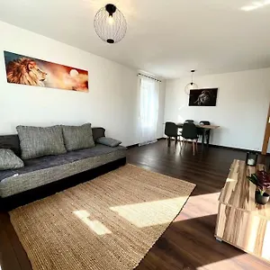Apartment Am Puls Der Stadt, Inkl Tg-stellplatz & Balkon, Leipzig