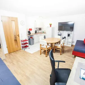 Apartment Goldene Krone Mit Tiefgarage, Leipzig