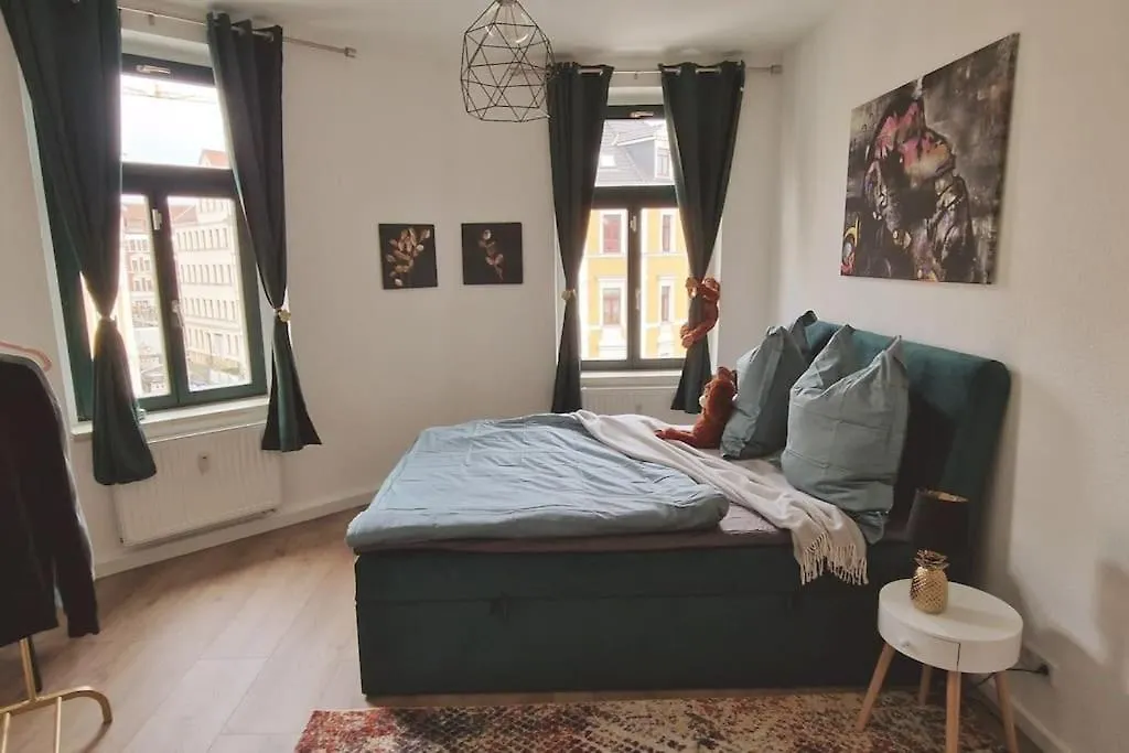 Monkey Magic Mansion 2 Bedroom Next To Tram And Lake Leipzig